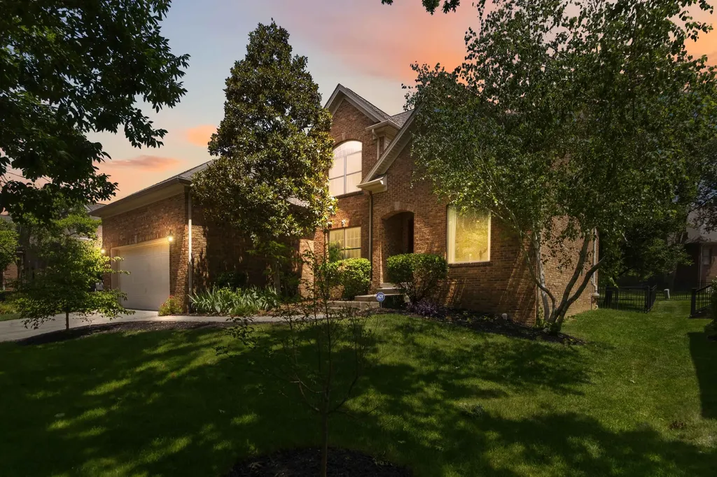 929 Star Gaze Drive Lexington KY 40509