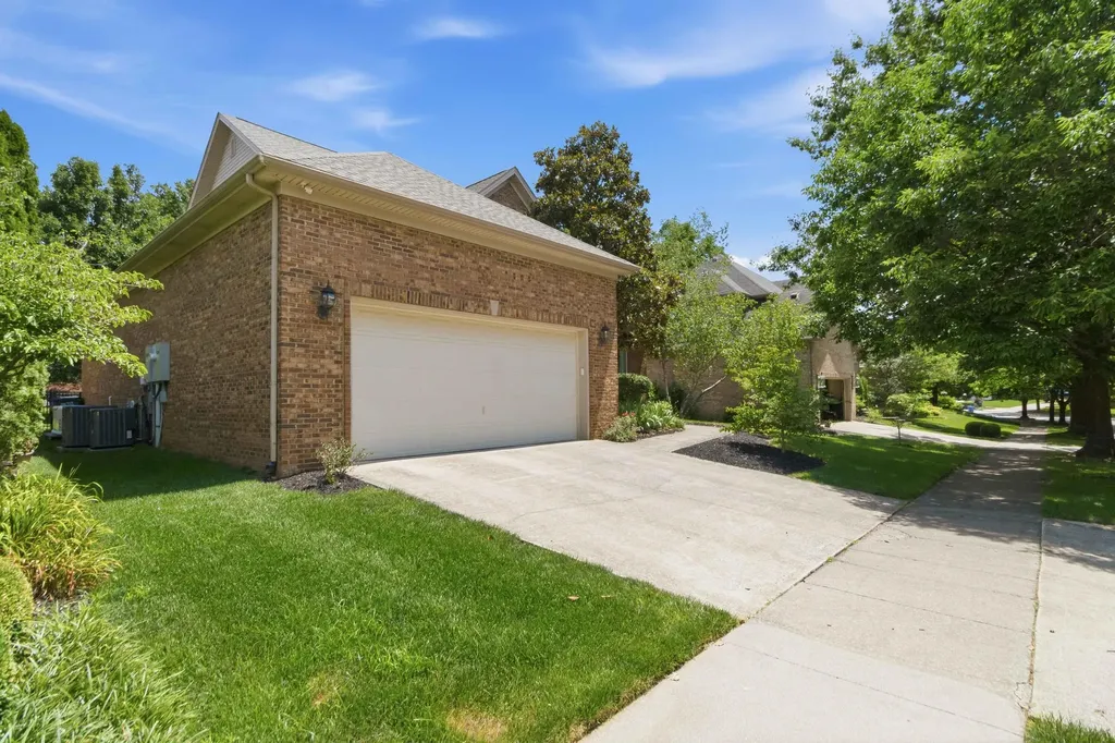 929 Star Gaze Drive Lexington KY 40509