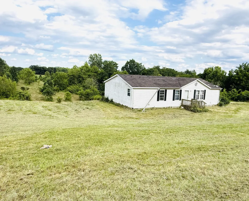 729 Oakland Lane Harrodsburg KY 40330
