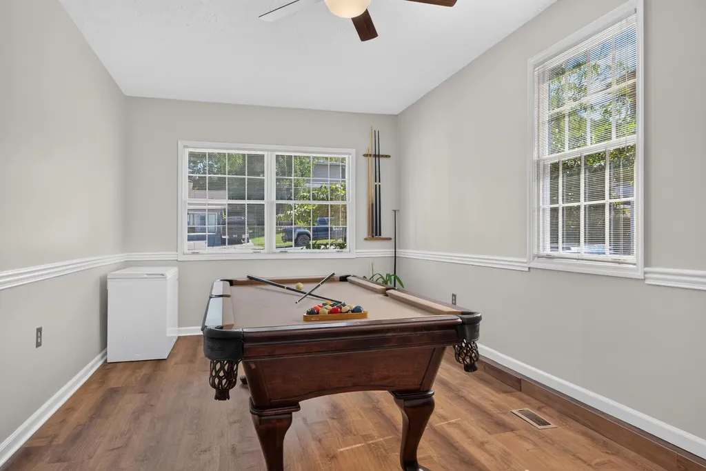 112 1/2 Applegrove Drive Nicholasville KY 40356