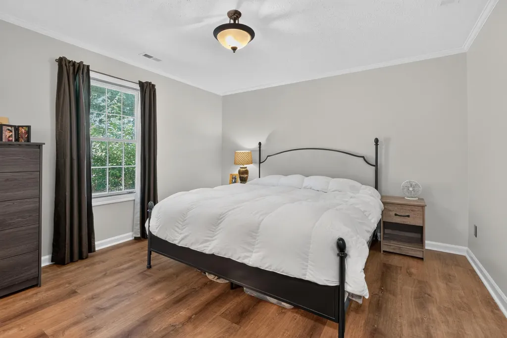 112 1/2 Applegrove Drive Nicholasville KY 40356