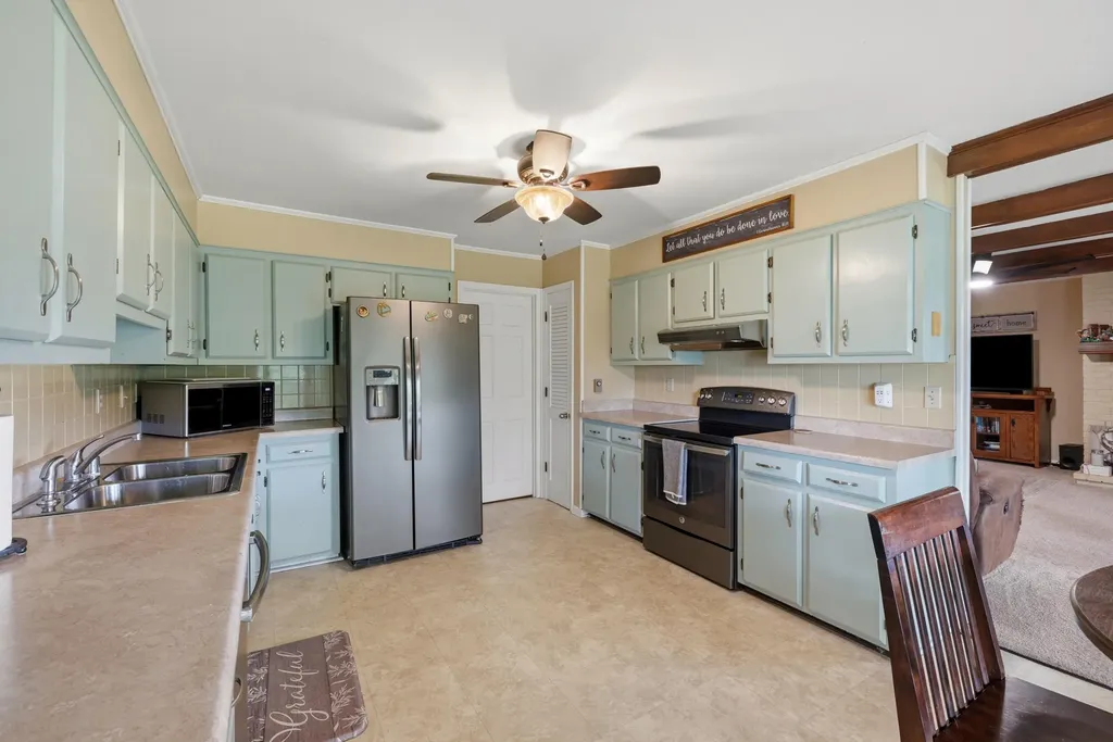 219 Adams Lane Harrodsburg KY 40330