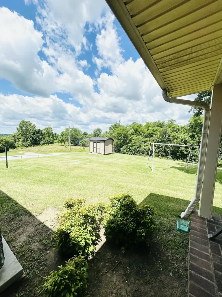 219 Adams Lane Harrodsburg KY 40330