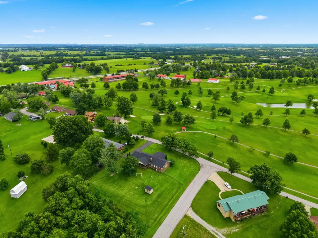 219 Adams Lane Harrodsburg KY 40330