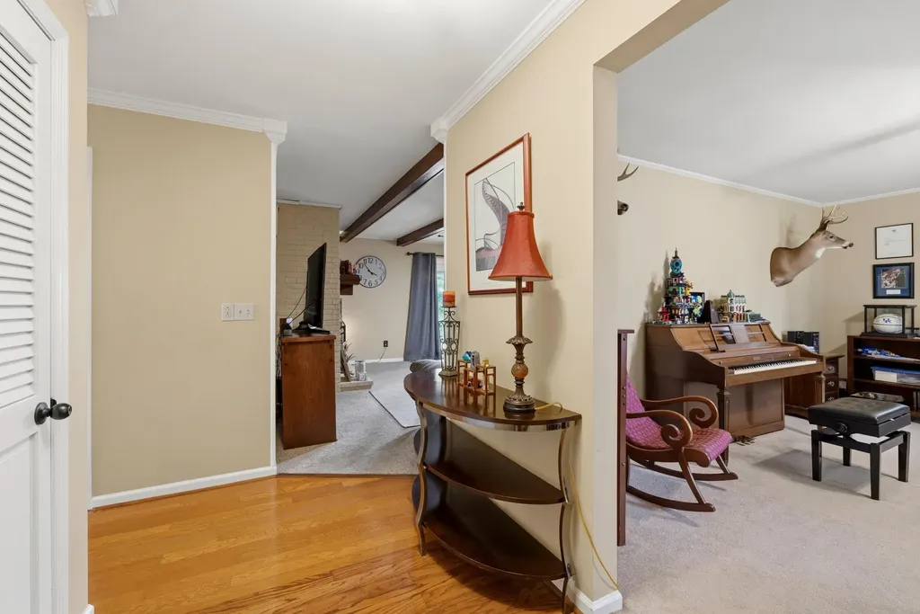 219 Adams Lane Harrodsburg KY 40330