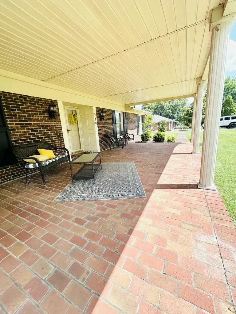 219 Adams Lane Harrodsburg KY 40330