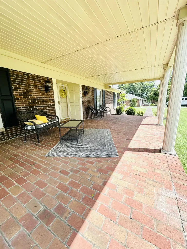 219 Adams Lane Harrodsburg KY 40330