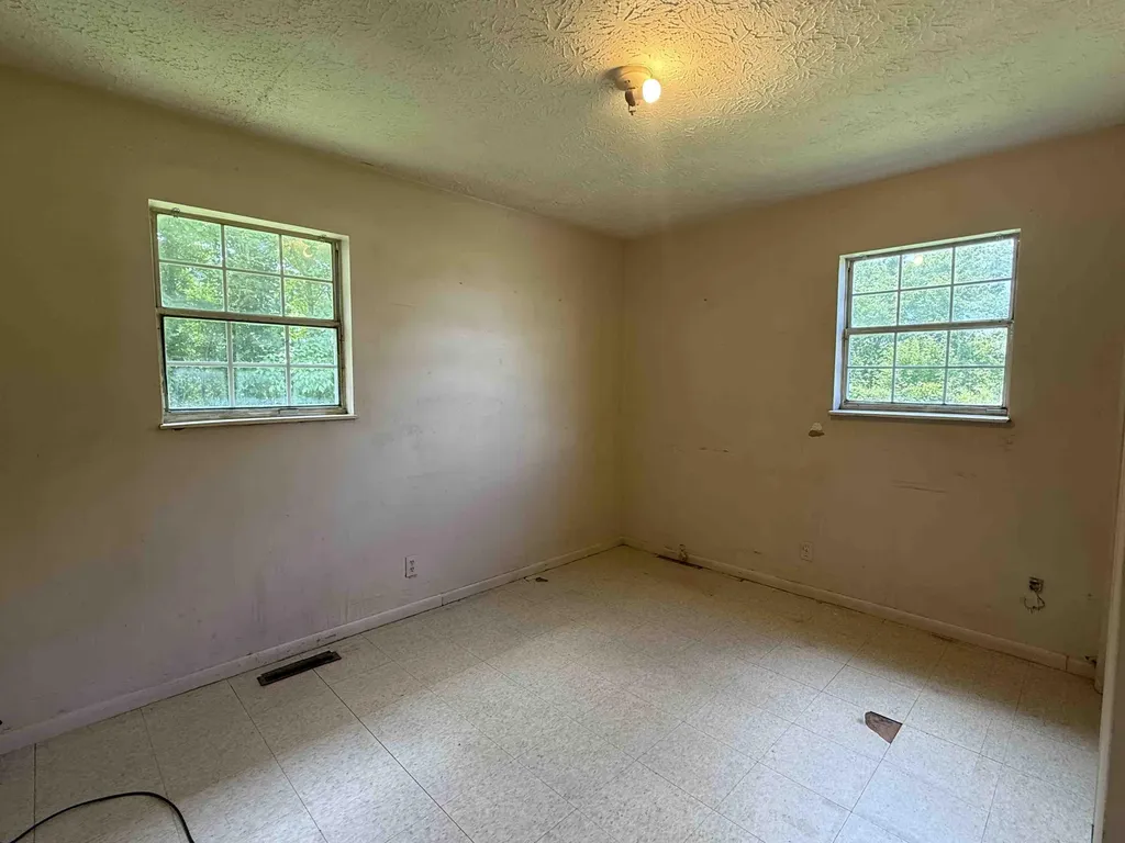 46 Waterson Lane Barbourville KY 40906