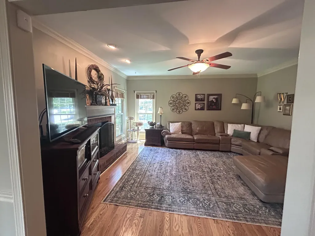 4192 Bridgemont Lane Lexington KY 40515