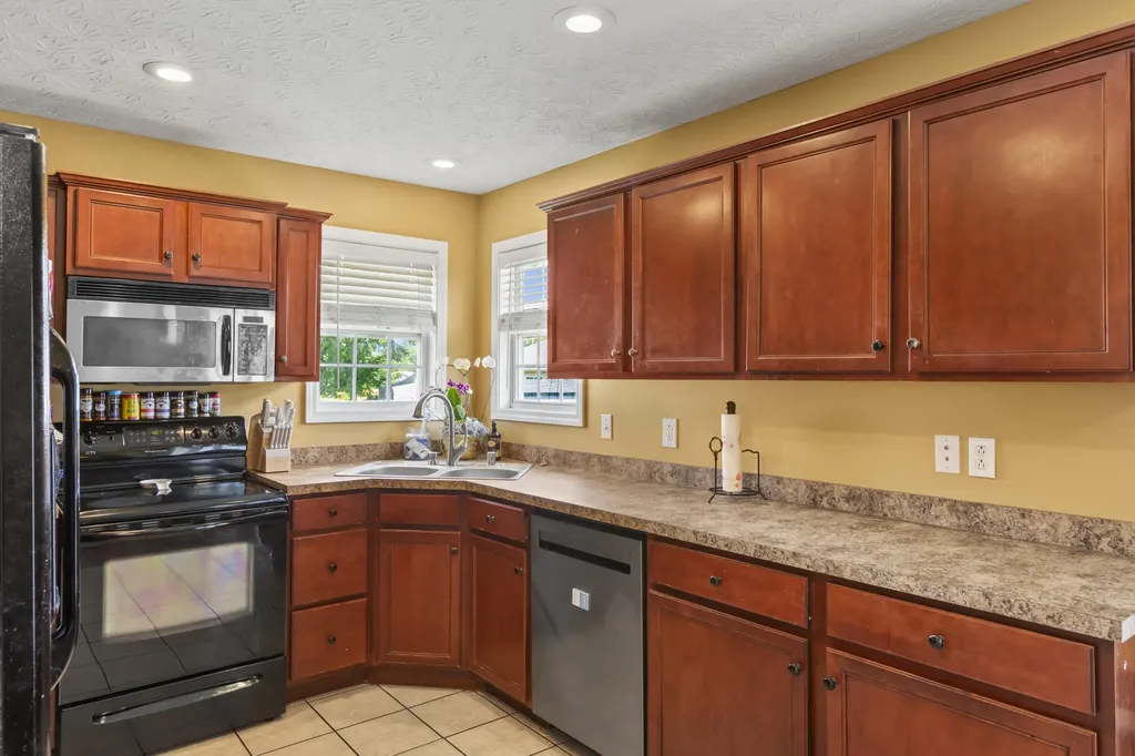 1005 Rueland Drive Lawrenceburg KY 40342