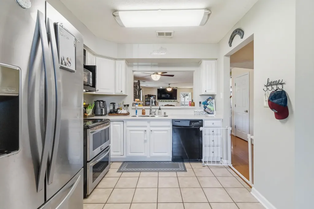 106 Wilderness Court Georgetown KY 40324
