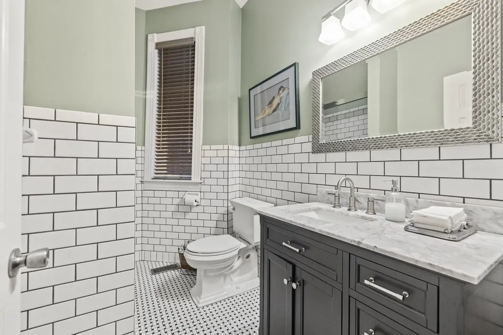 472 W Second Street Lexington KY 40507