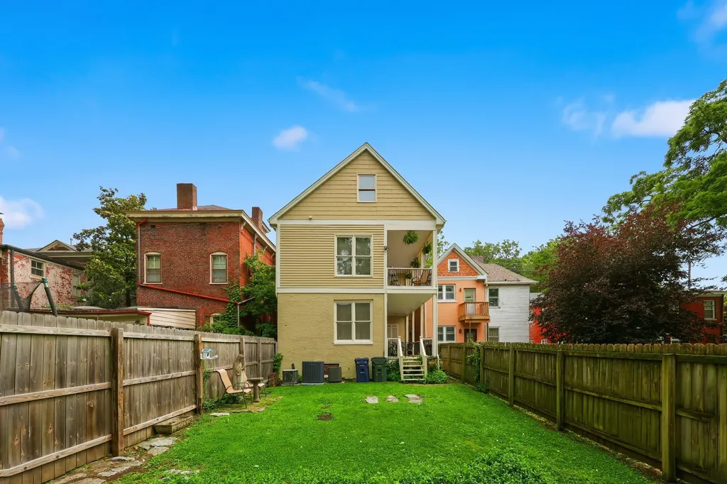 472 W Second Street Lexington KY 40507