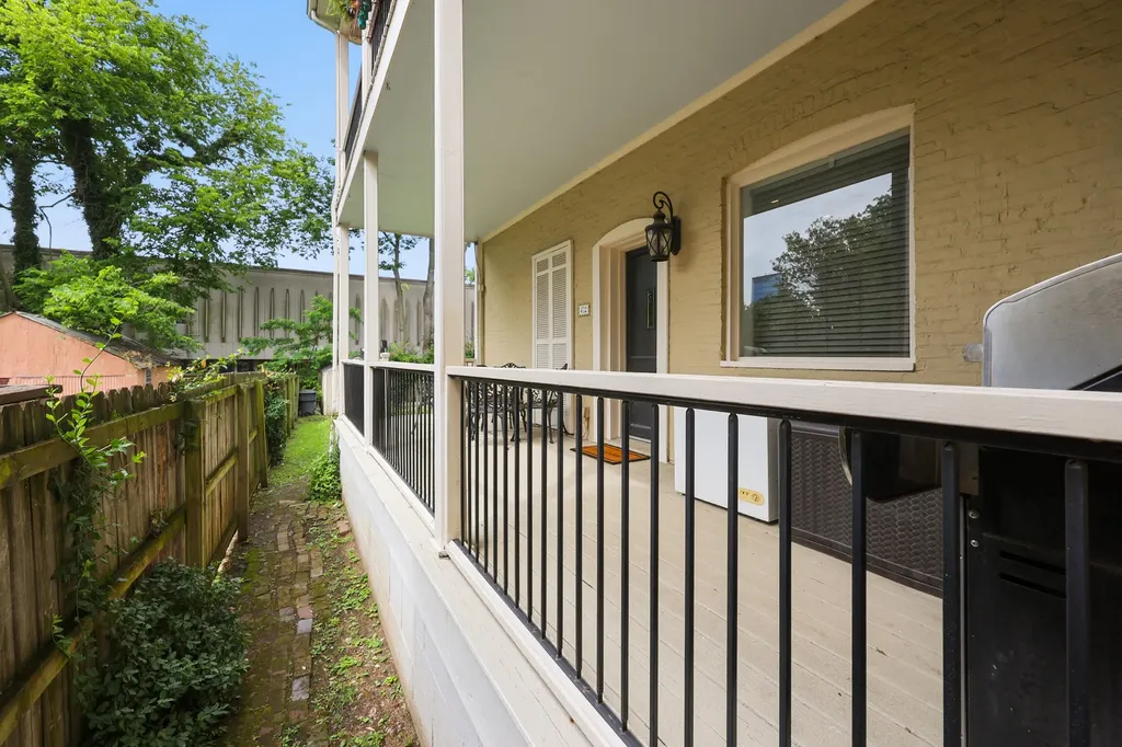 472 W Second Street Lexington KY 40507