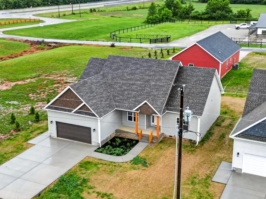 703 Lasters Avenue Elkton KY 42220
