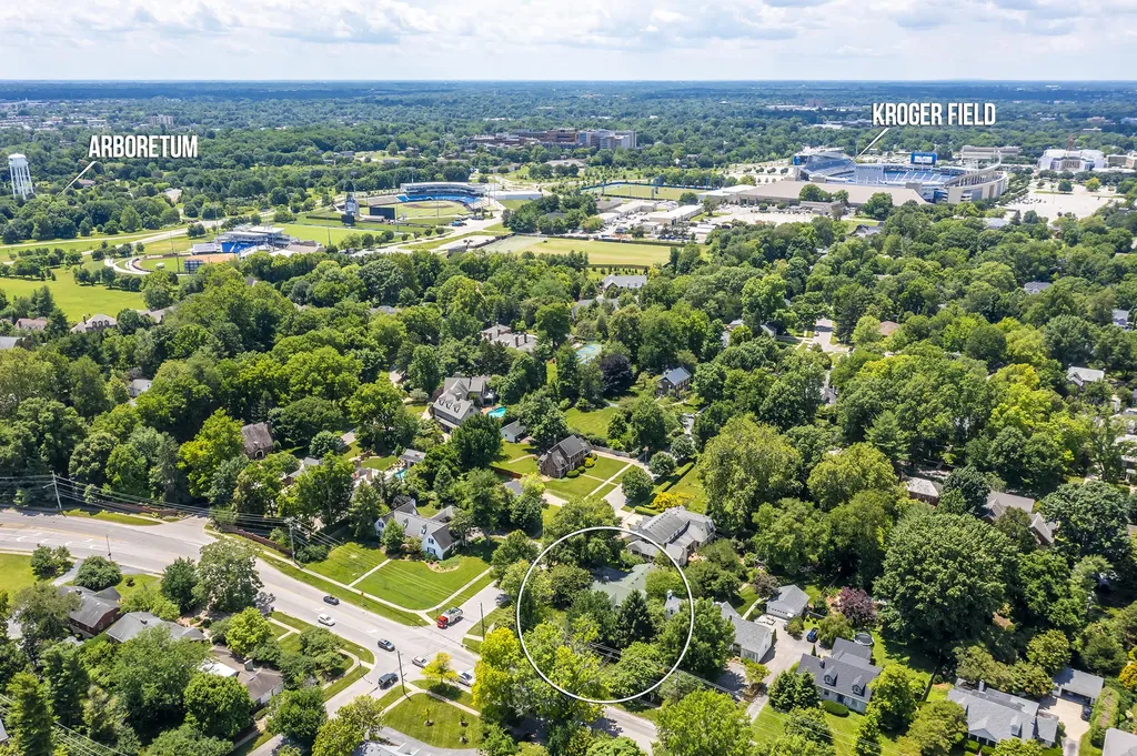 1566 Tates Creek Road Lexington KY 40502