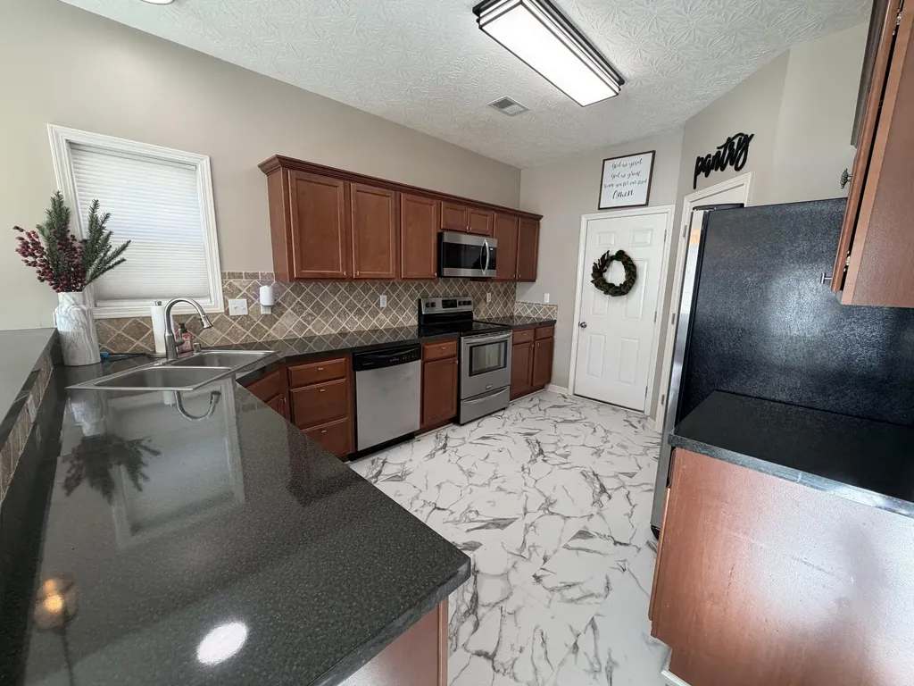 335 Newcastle Lane Winchester KY 40391