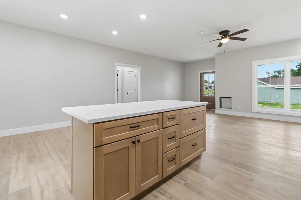 100 Gray Bird Lane London KY 40741