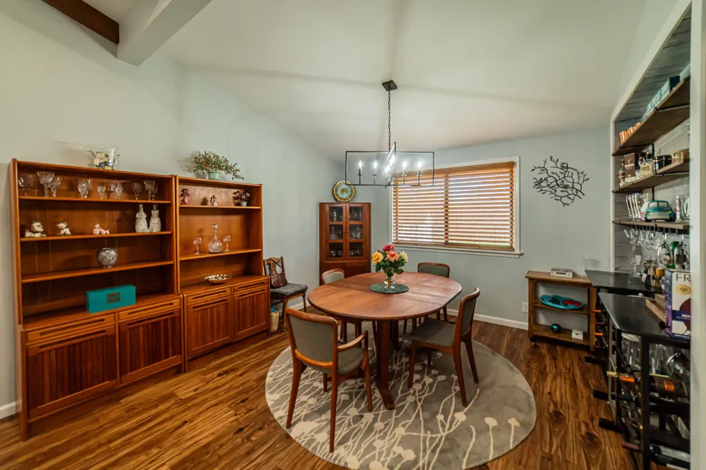 192 Rock Castle Road Gilbertsville KY 42044