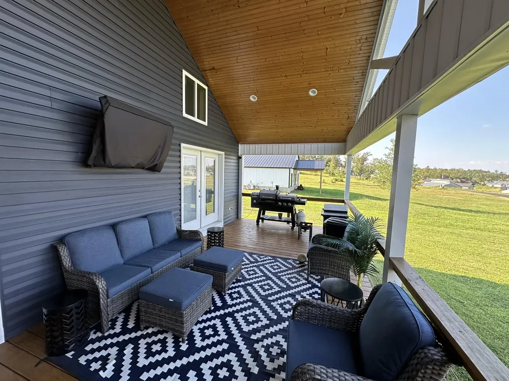 60 Lexington Drive Gilbertsville KY 42044