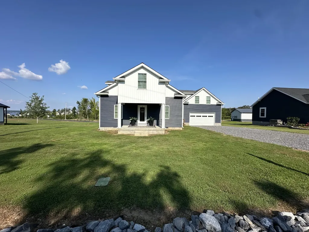 60 Lexington Drive Gilbertsville KY 42044