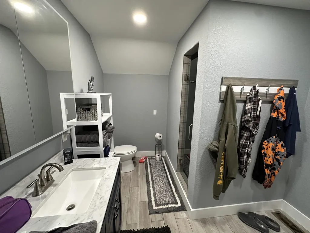 60 Lexington Drive Gilbertsville KY 42044