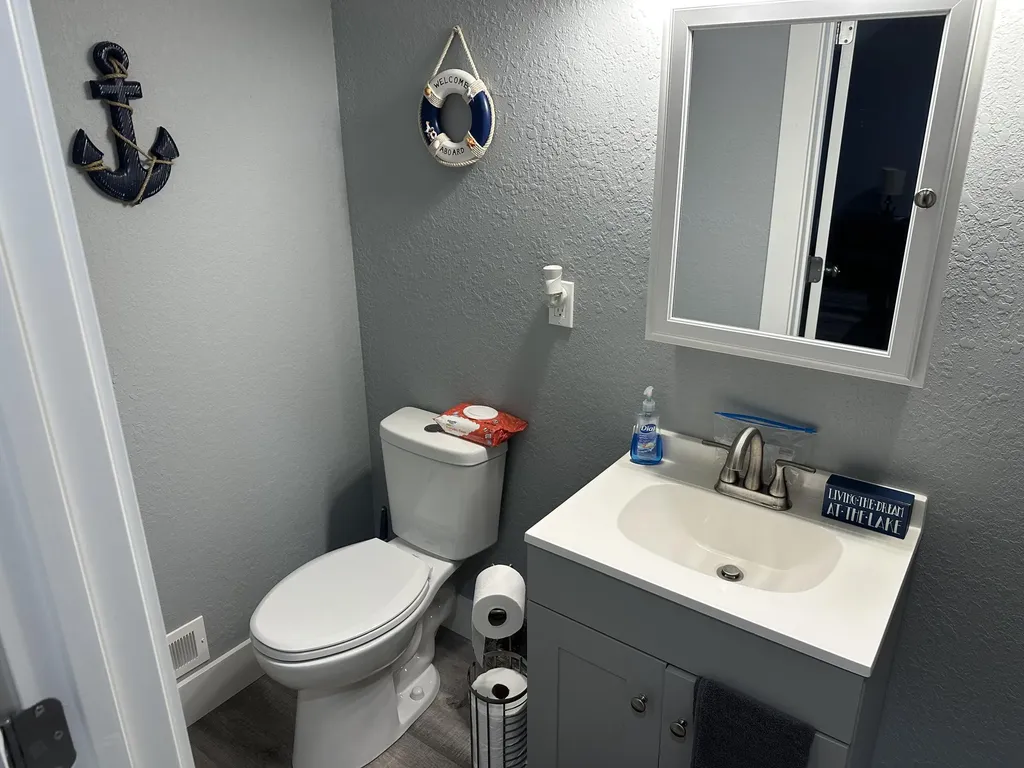 60 Lexington Drive Gilbertsville KY 42044