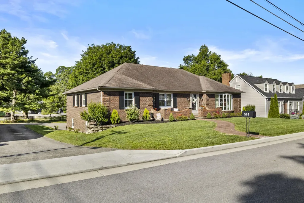 514 Allen Drive Richmond KY 40475