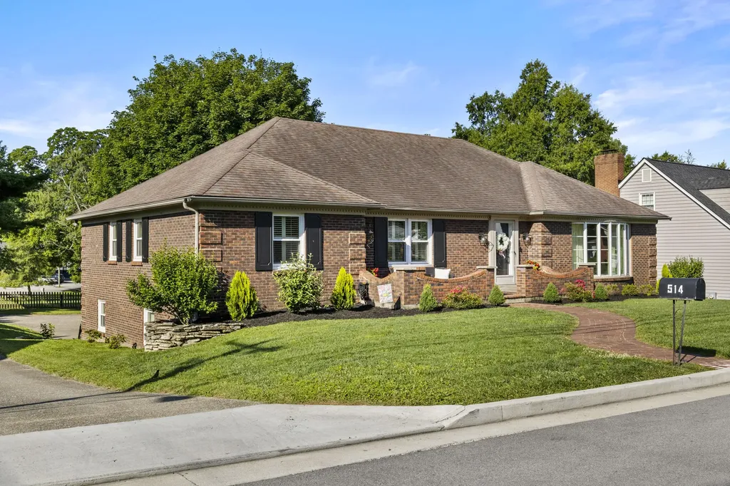 514 Allen Drive Richmond KY 40475