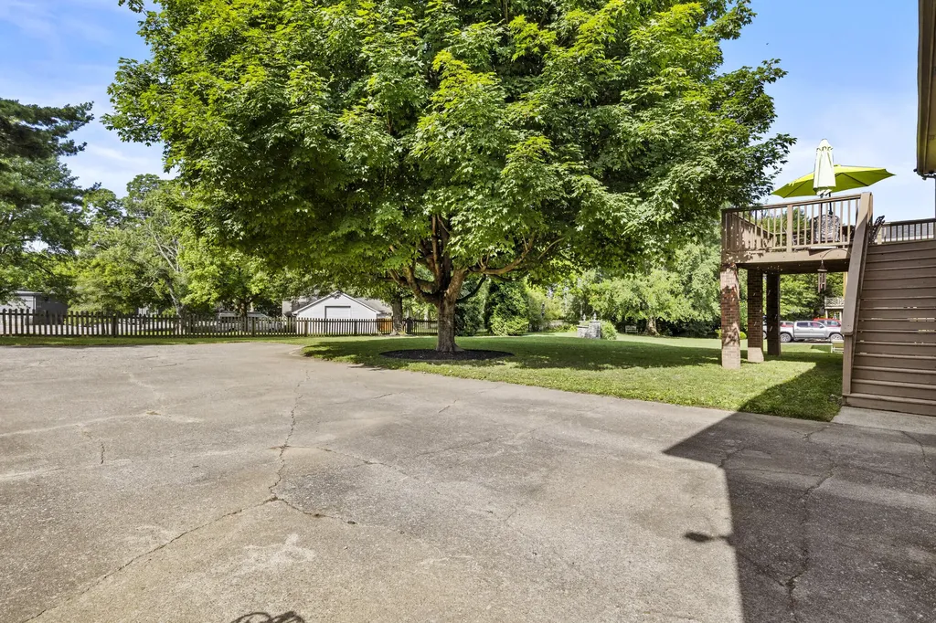 514 Allen Drive Richmond KY 40475
