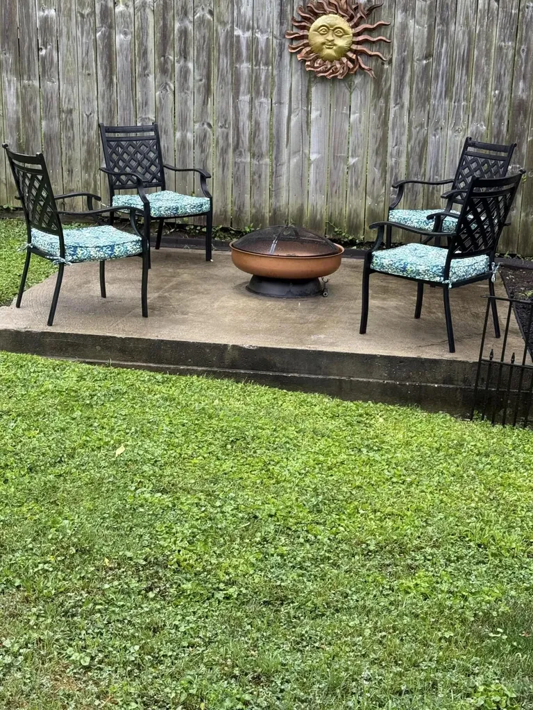 8 Monroe Avenue Winchester KY 40391
