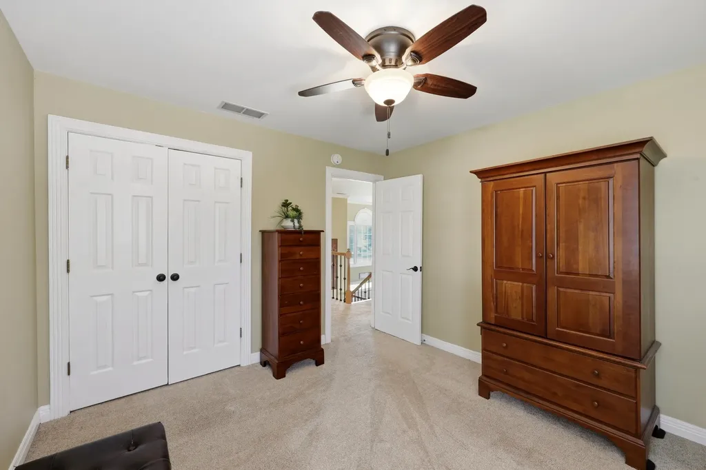 944 Rockbridge Road Lexington KY 40515