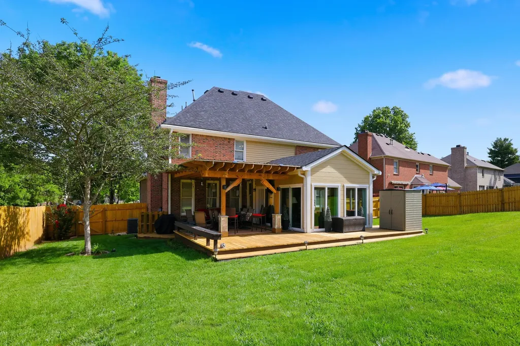 944 Rockbridge Road Lexington KY 40515