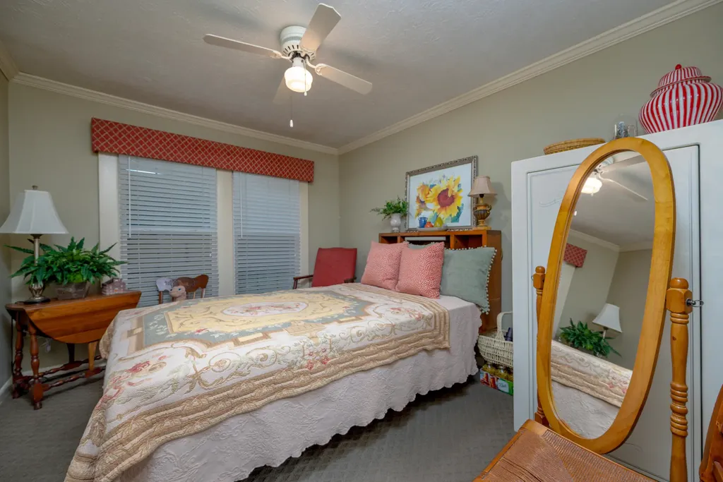 289 Hinkston Pike Mt Sterling KY 40353