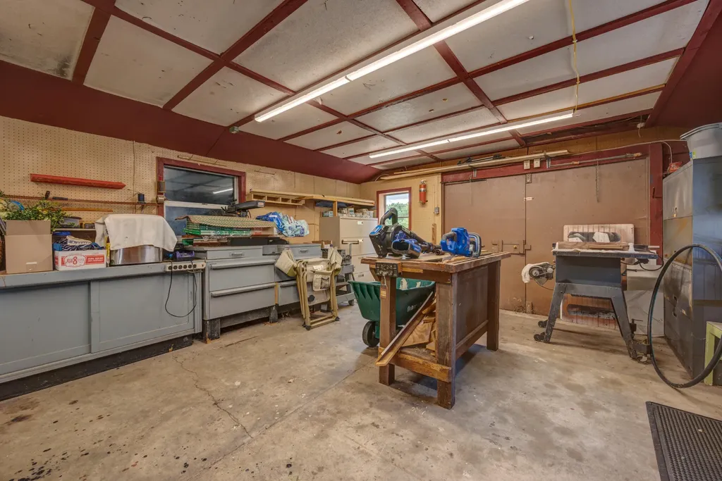289 Hinkston Pike Mt Sterling KY 40353