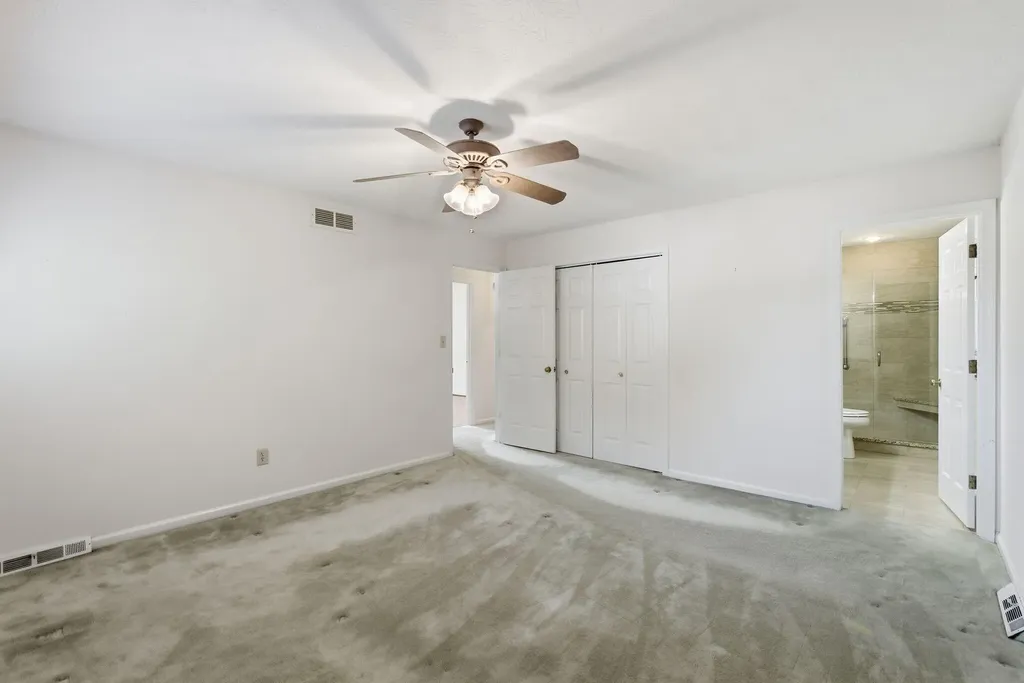 2044 Bamboo Drive Lexington KY 40513