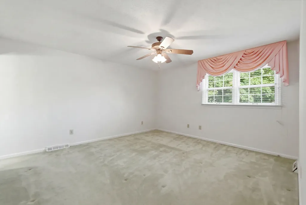 2044 Bamboo Drive Lexington KY 40513