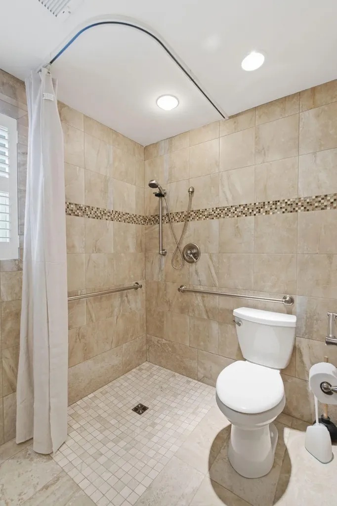 2044 Bamboo Drive Lexington KY 40513