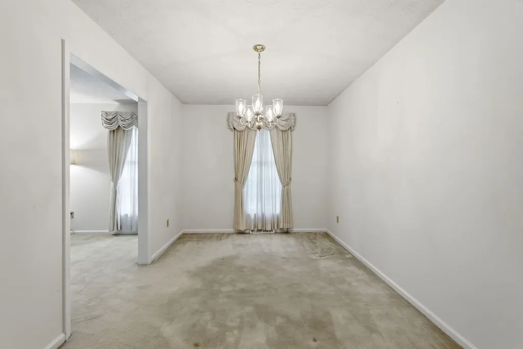 2044 Bamboo Drive Lexington KY 40513