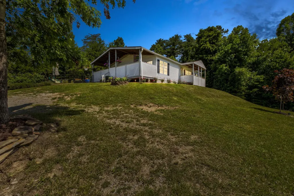 125 Wild Ridge Road Morehead KY 40351
