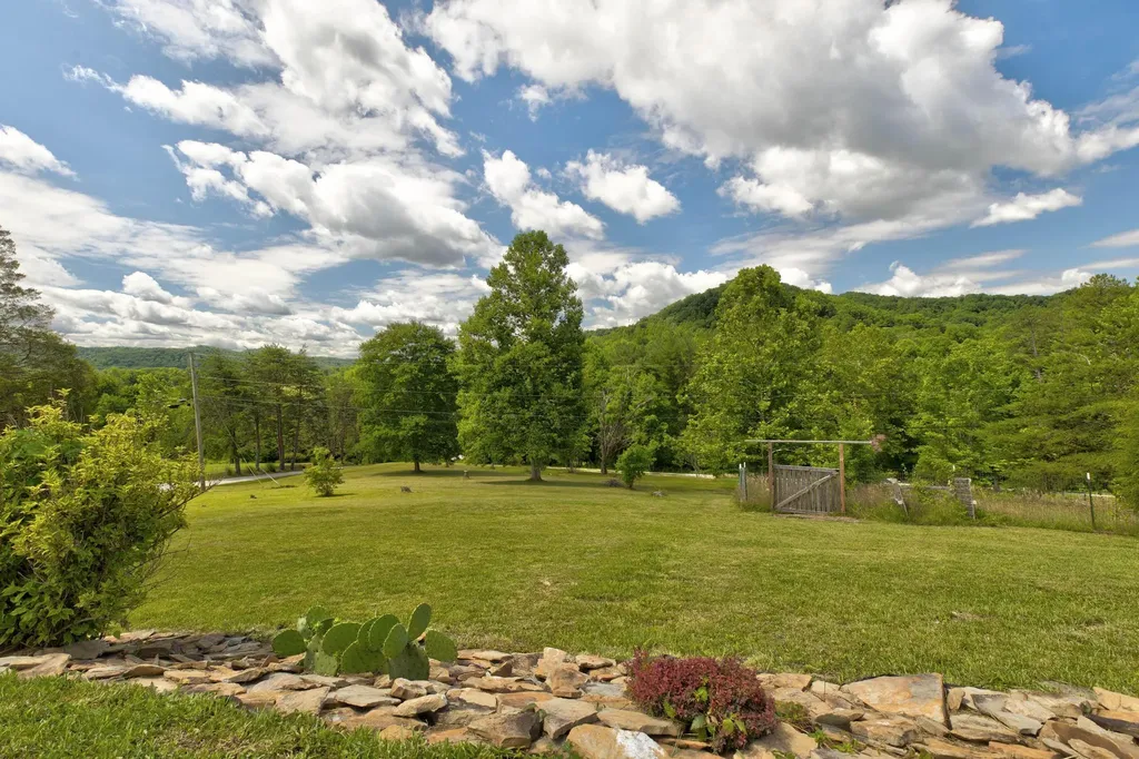 125 Wild Ridge Road Morehead KY 40351