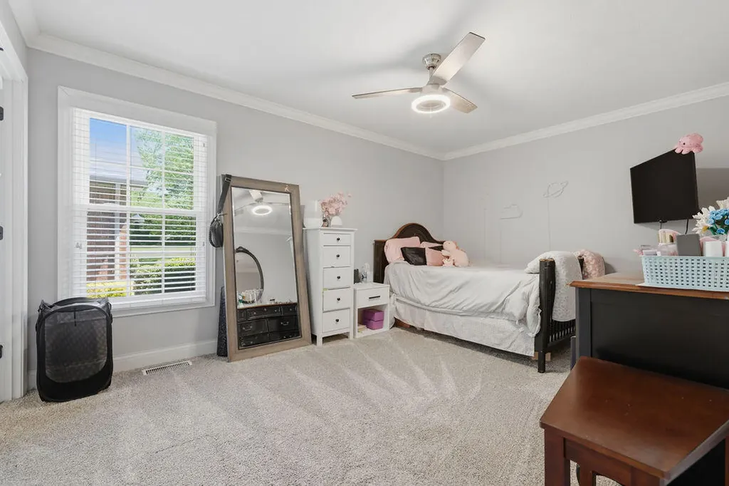 131 Matthew Drive Paducah KY 42001