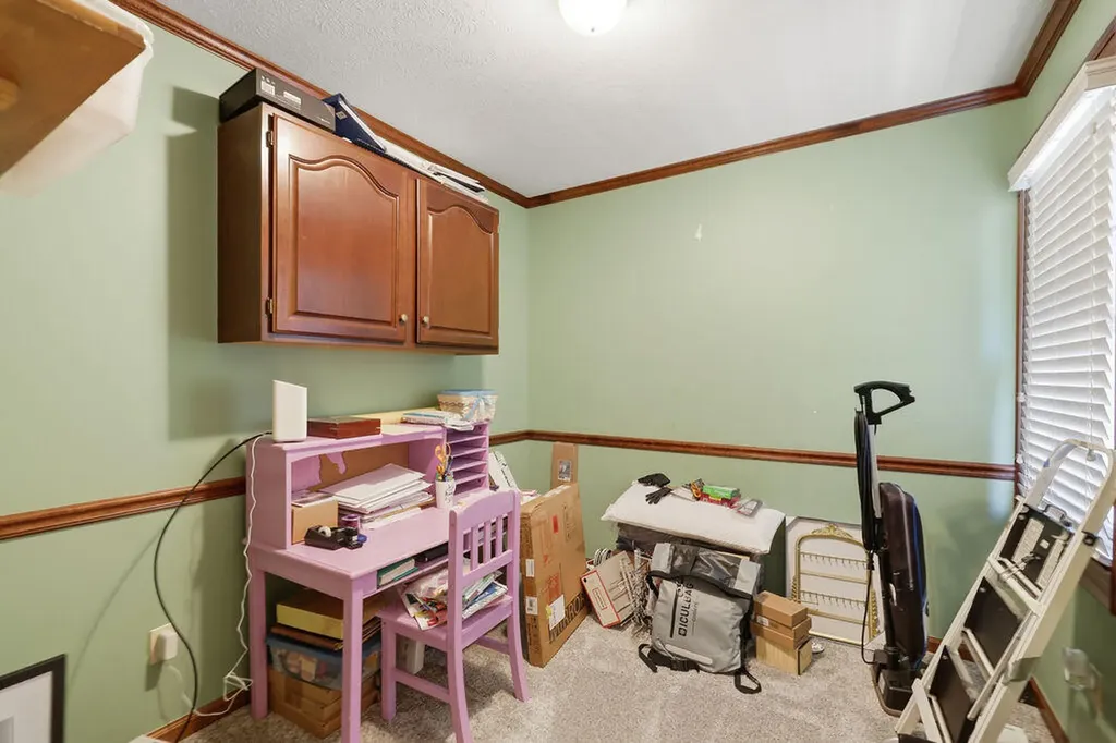131 Matthew Drive Paducah KY 42001