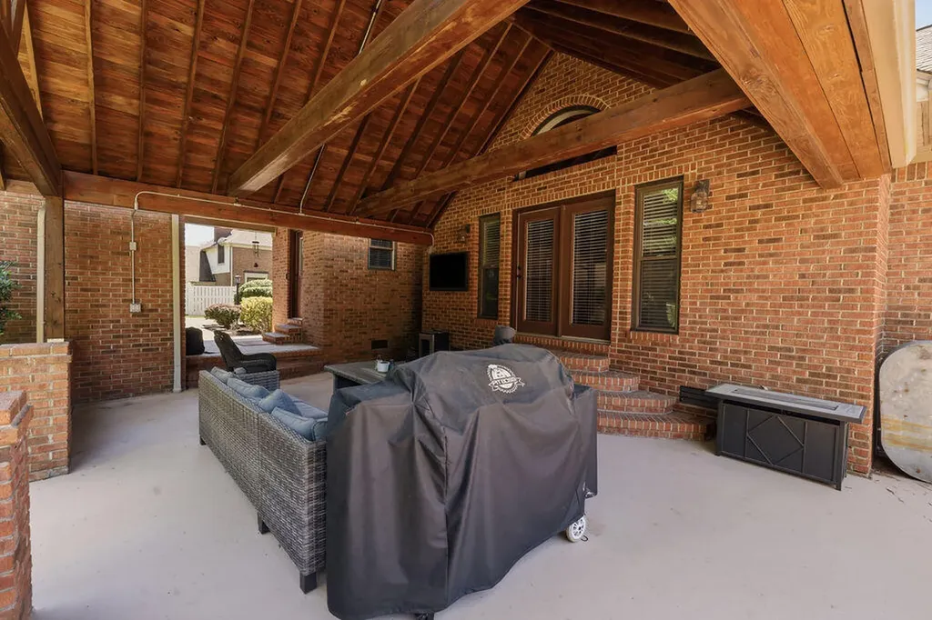 131 Matthew Drive Paducah KY 42001