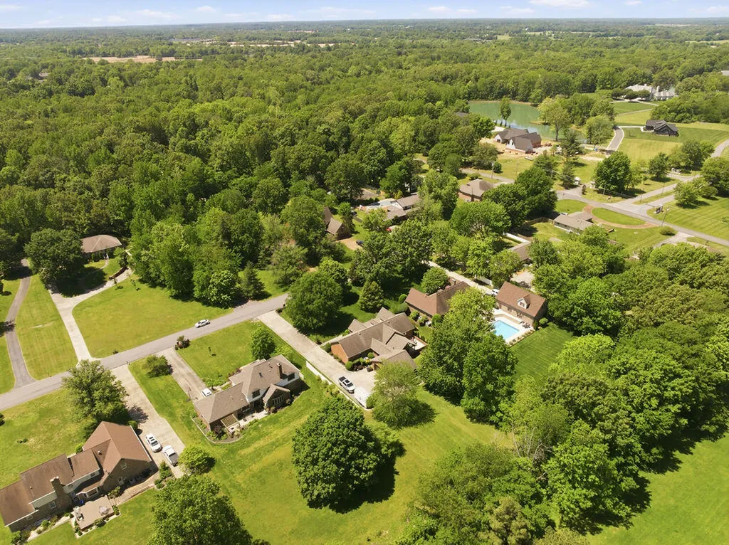 131 Matthew Drive Paducah KY 42001