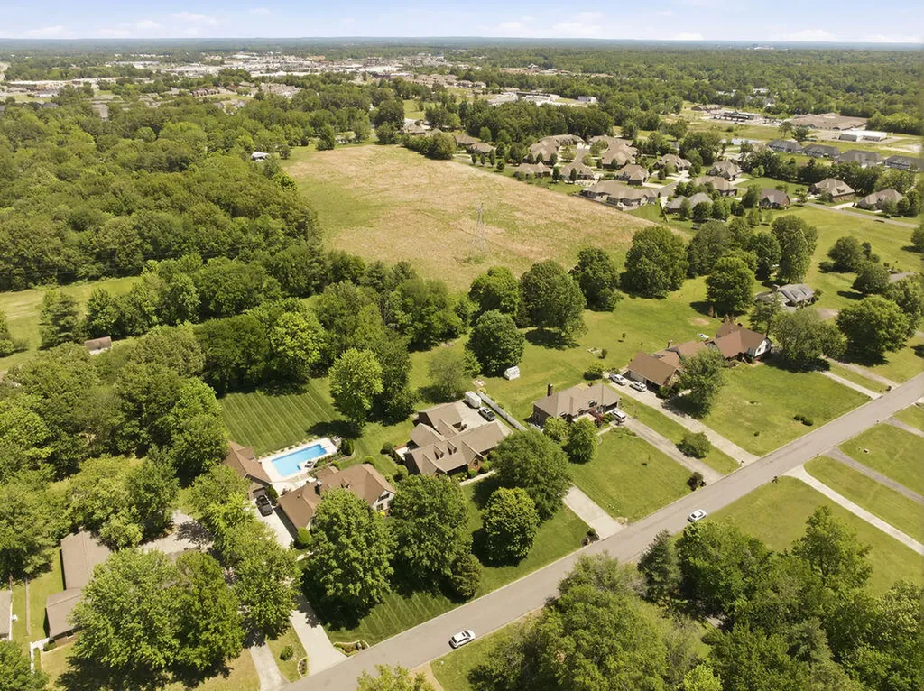 131 Matthew Drive Paducah KY 42001