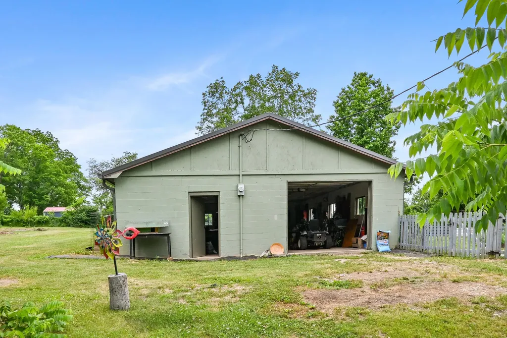 1205 Crenshaw Lane Nicholasville KY 40356