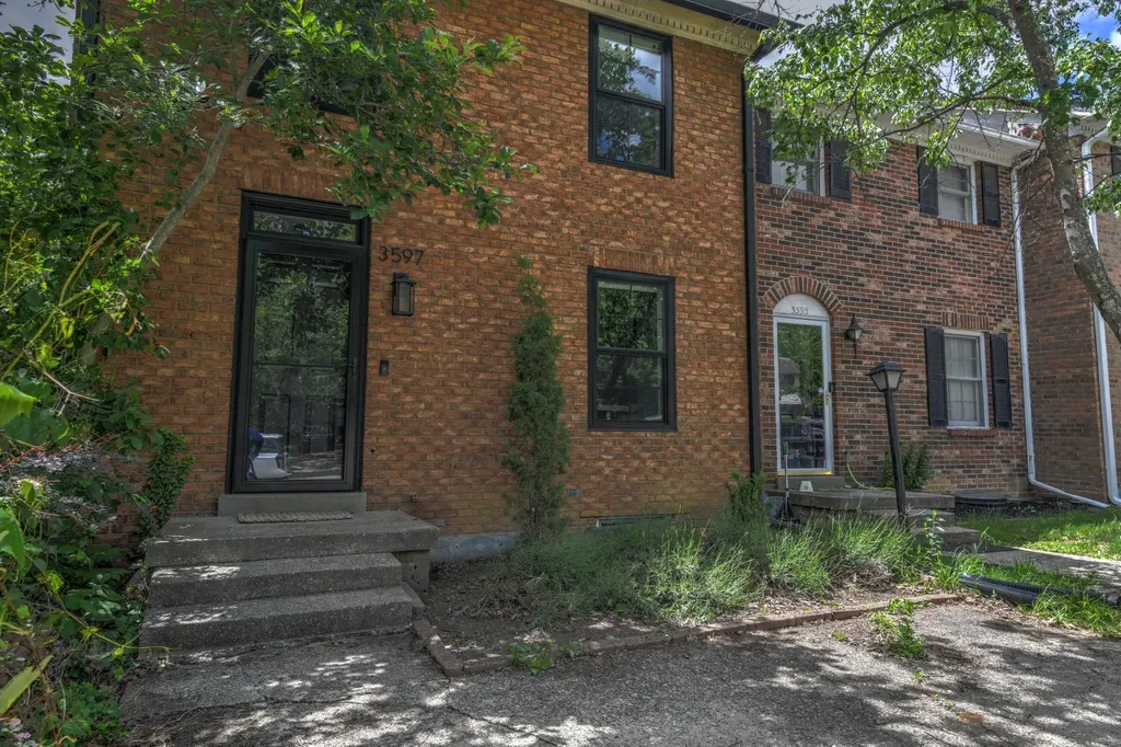 3597 Laredo Drive Lexington KY 40517