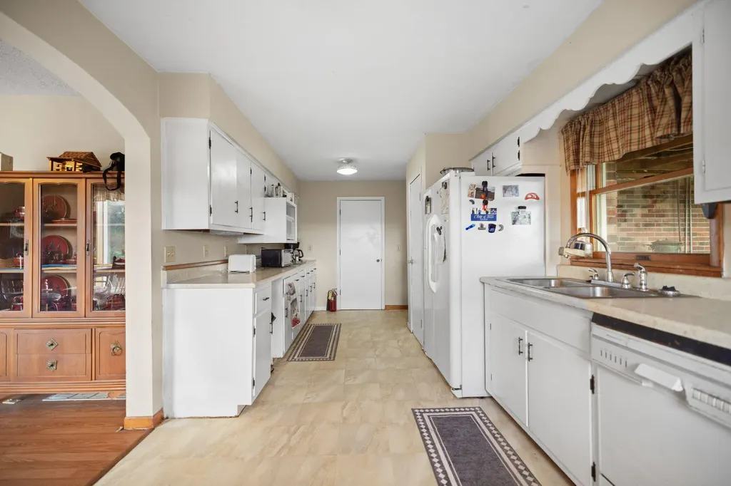 736 Caudill Road Beattyville KY 41311