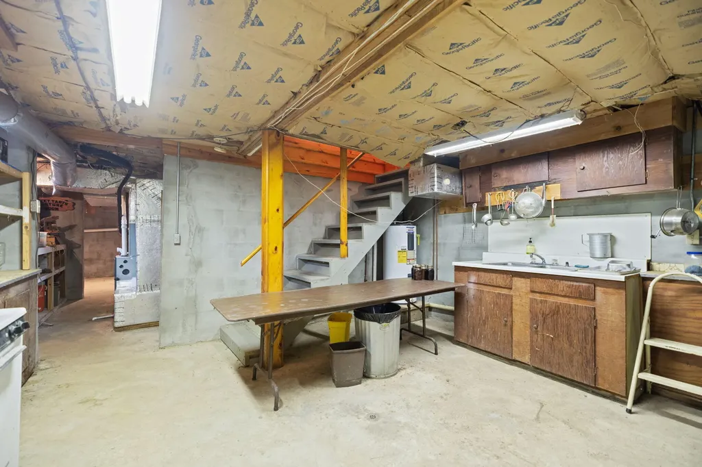 736 Caudill Road Beattyville KY 41311